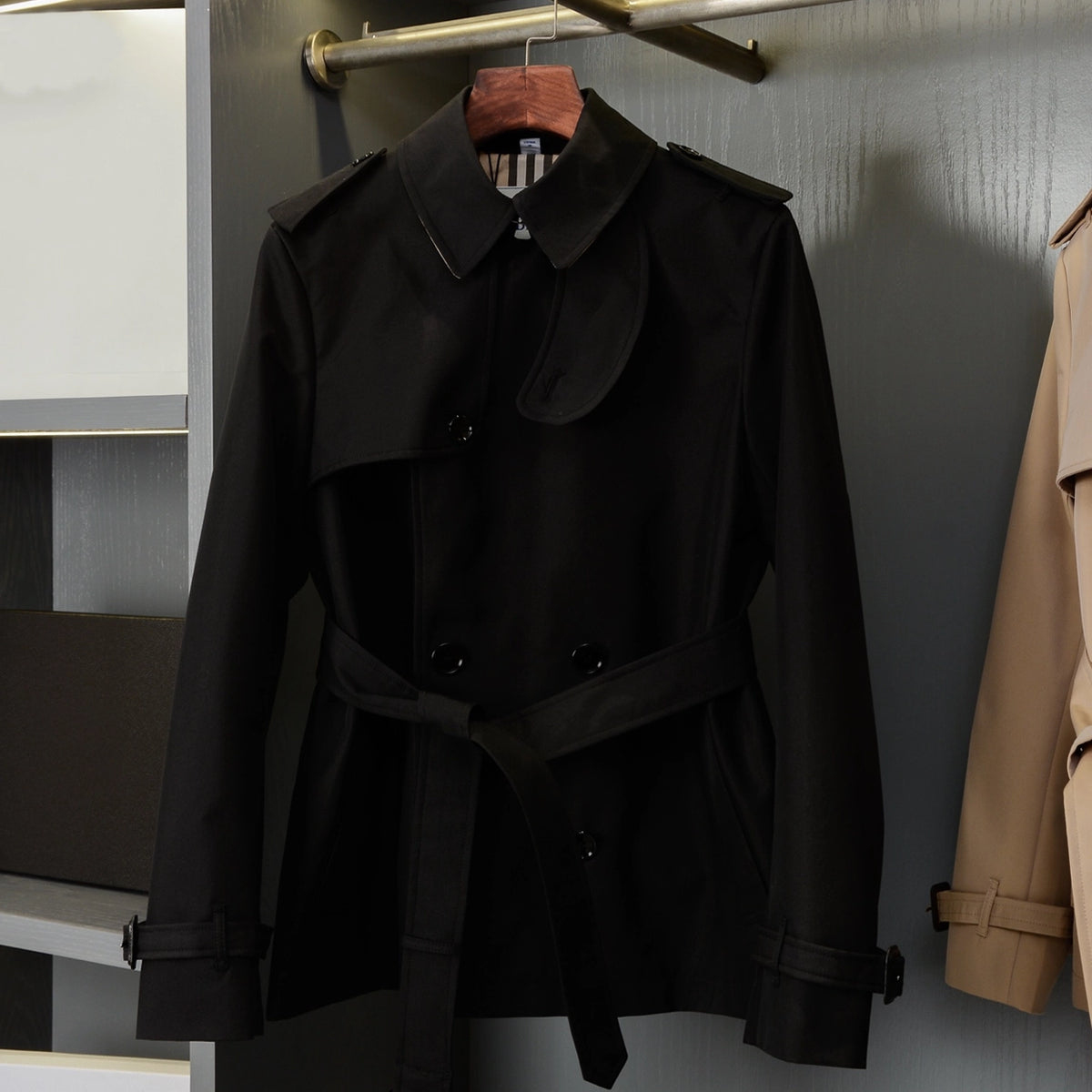 Short Slim-Fit Cotton-Blend Windproof Trench Coat