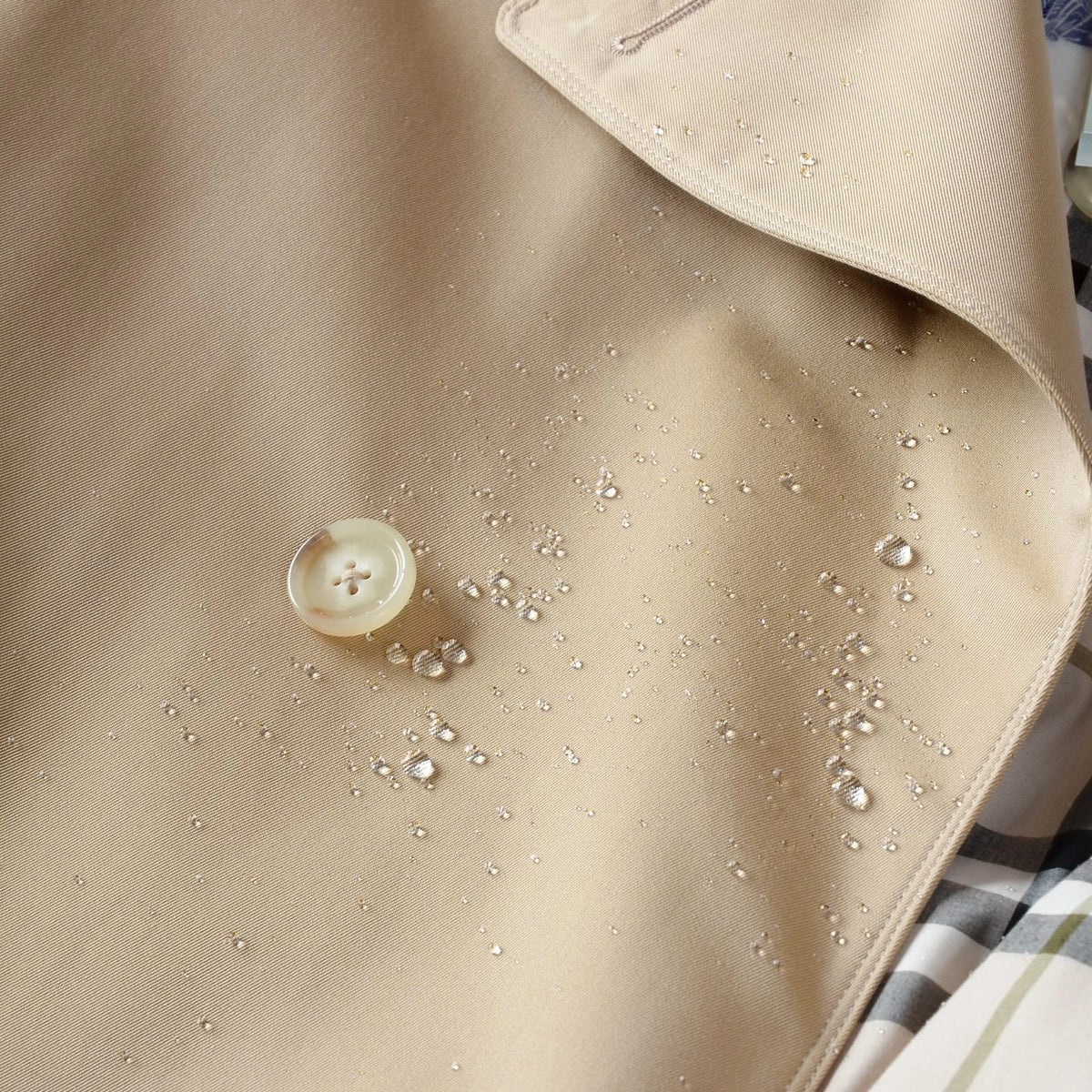 Women's Metal Button Cotton Blend Mid-Length Trench Coat - Khaki