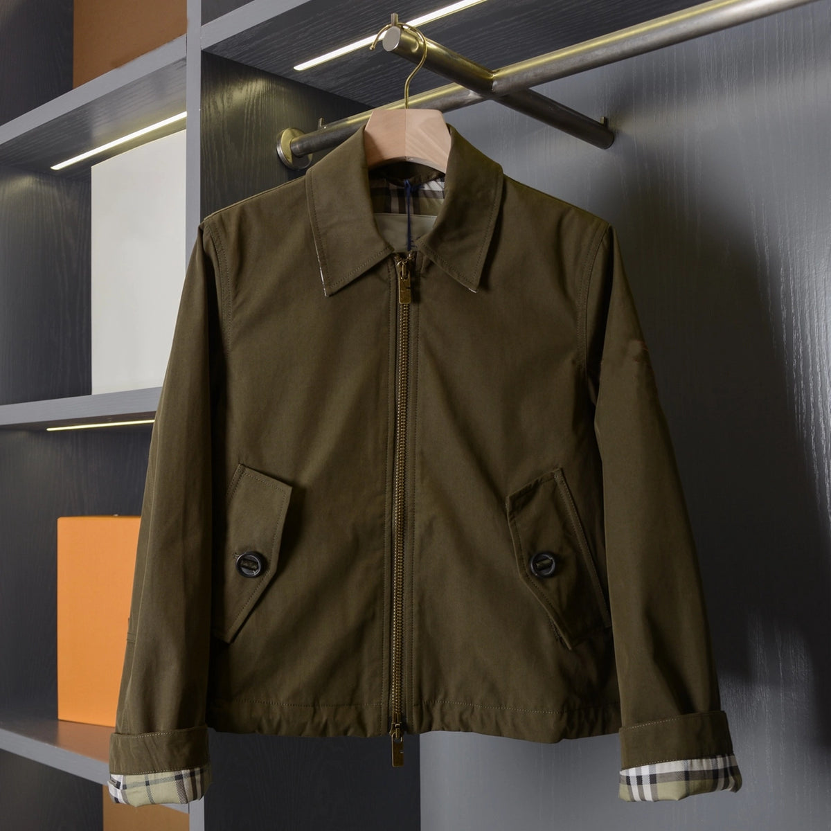 Unisex Gabardine Trench Coat with Belt, Simple Windbreaker Jacket - Army Green, Sand