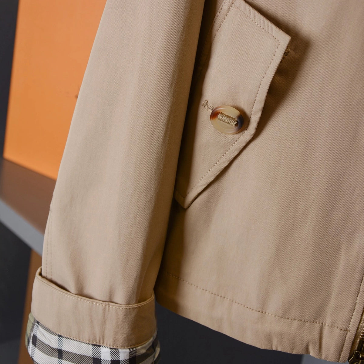 Unisex Gabardine Trench Coat with Belt, Simple Windbreaker Jacket - Army Green, Sand