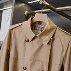 Short, lightweight gabardine trench coat with detachable hood – Salt Marsh Beige, Vineyard Red
